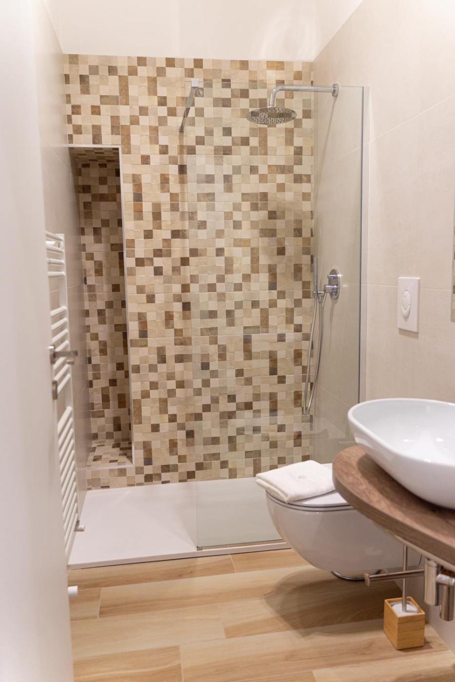 Antonio Busco Rooms トゥーリ 部屋 写真
